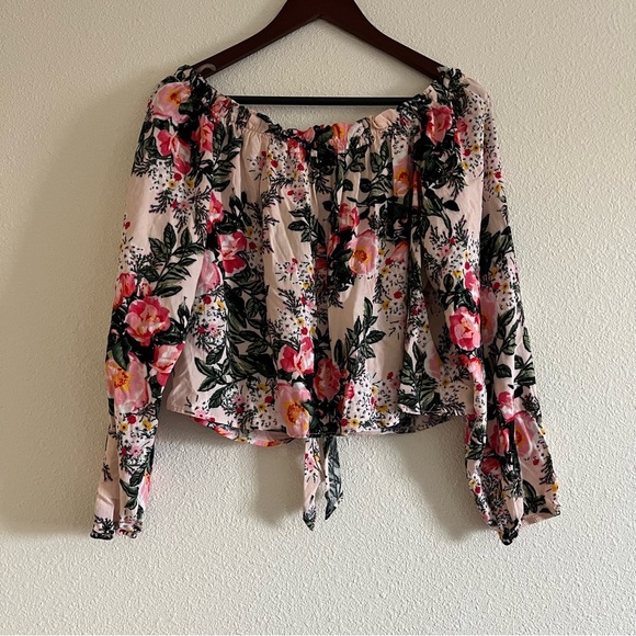 NWT Altar’d State Pink Floral Off the Shoulder Long Sleeve Tie Top Size Small - Picture 3 of 8